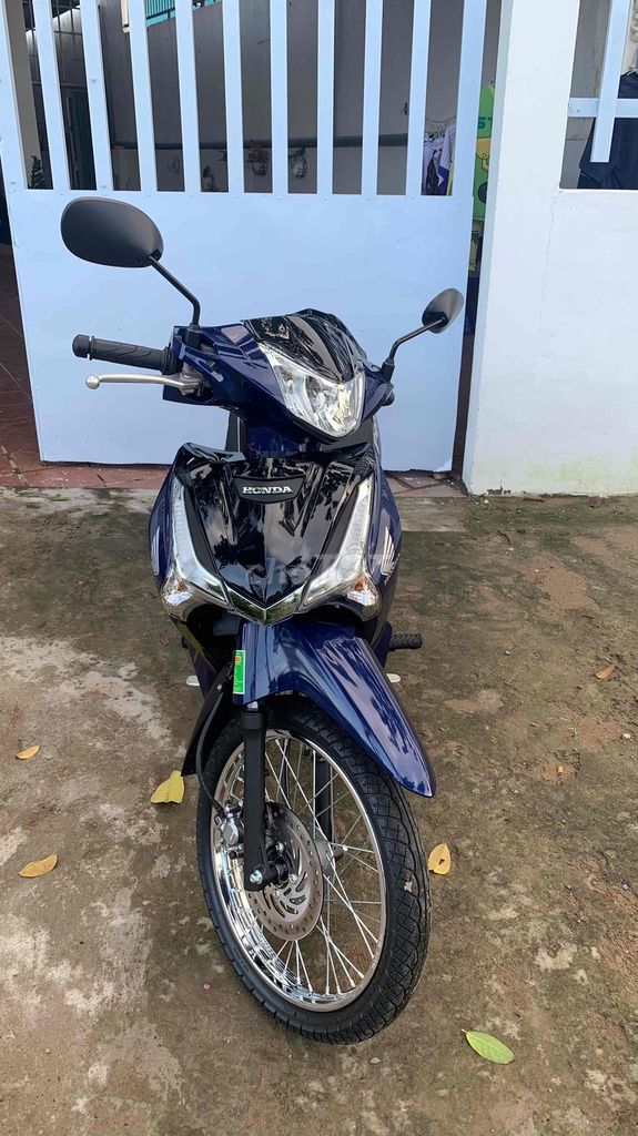 Fu led 2025 siêu lướt. Mua bán Xe máy tại Thành phố Sóc Trăng Sóc Trăng được đăng bởi Thịnh Cầm Đồ hình 2