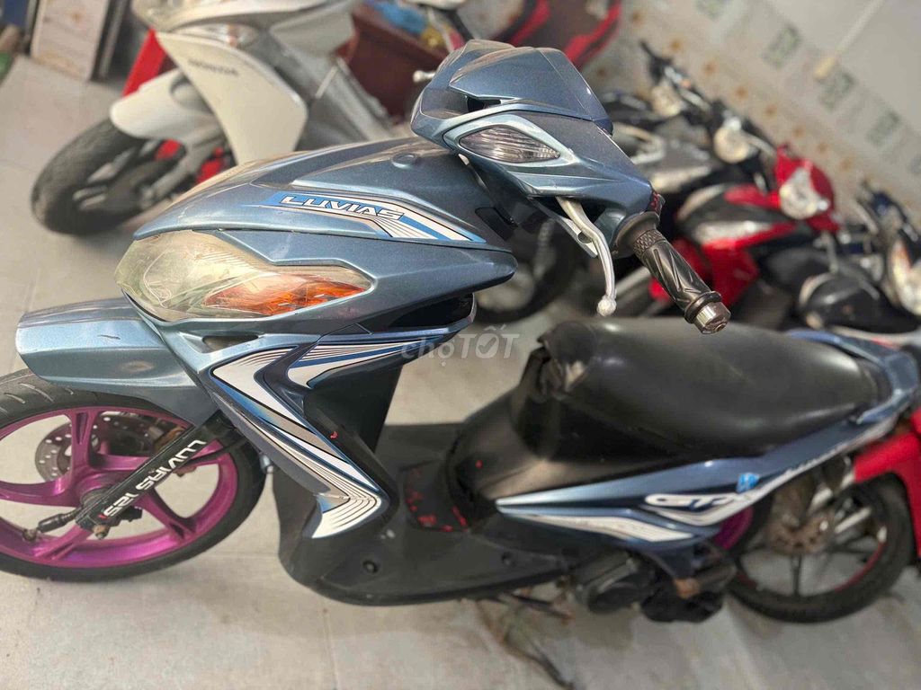 Скутер Yamaha Luvias Синий