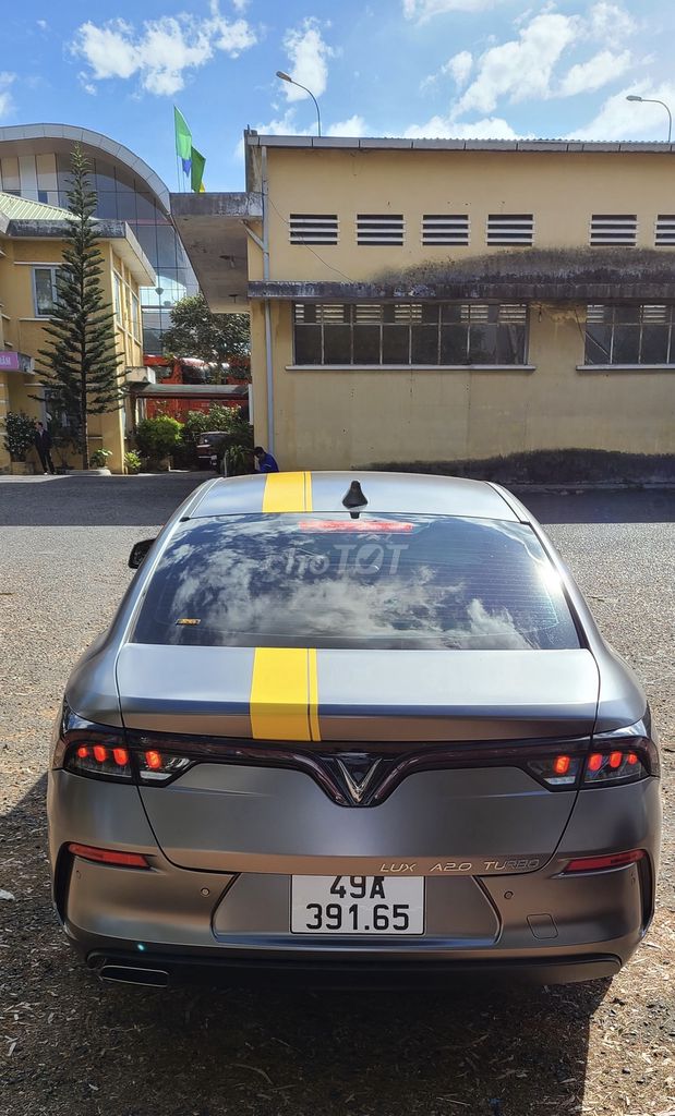 VinFast Lux A2.0 2021 2.0 AT - 81000 km. Mua bán Ô tô tại Huyện Đức Trọng Lâm Đồng được đăng bởi Dương Trọng Khanh hình 2