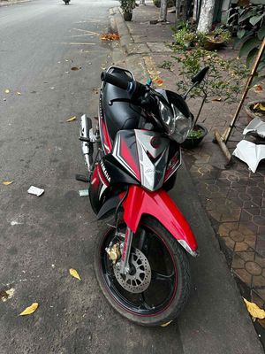 Sirus 2012 zin cứng máy zin xe ngon full chức năng. Mua bán Xe máy tại Thành phố Quảng Ngãi Quảng Ngãi được đăng bởi Hien