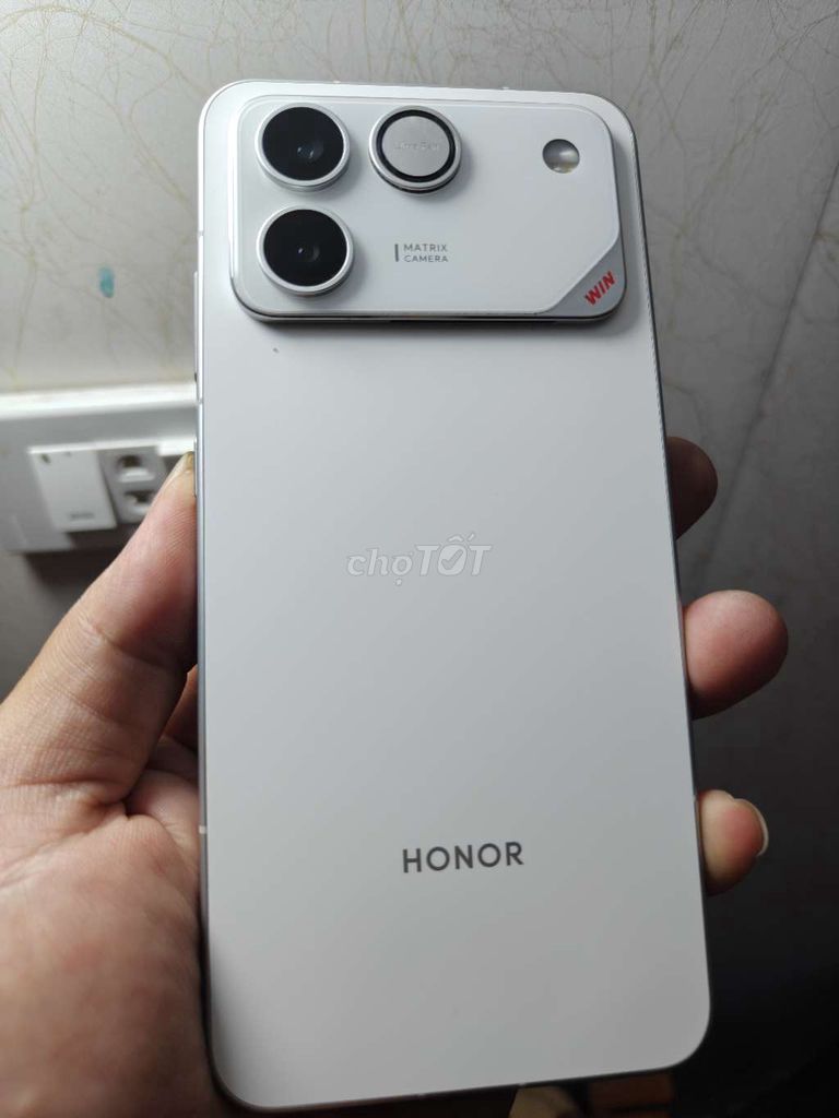Honor WIN RT 256GB Trắng. Mua bán Điện thoại tại Thành phố Nam Định Nam Định được đăng bởi Thiên Trường mobile hình 1