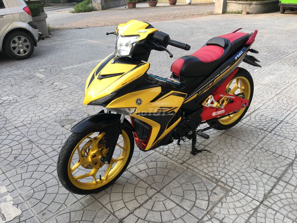 Yamaha Exciter 150 vàng đen độ đẹp biển HN