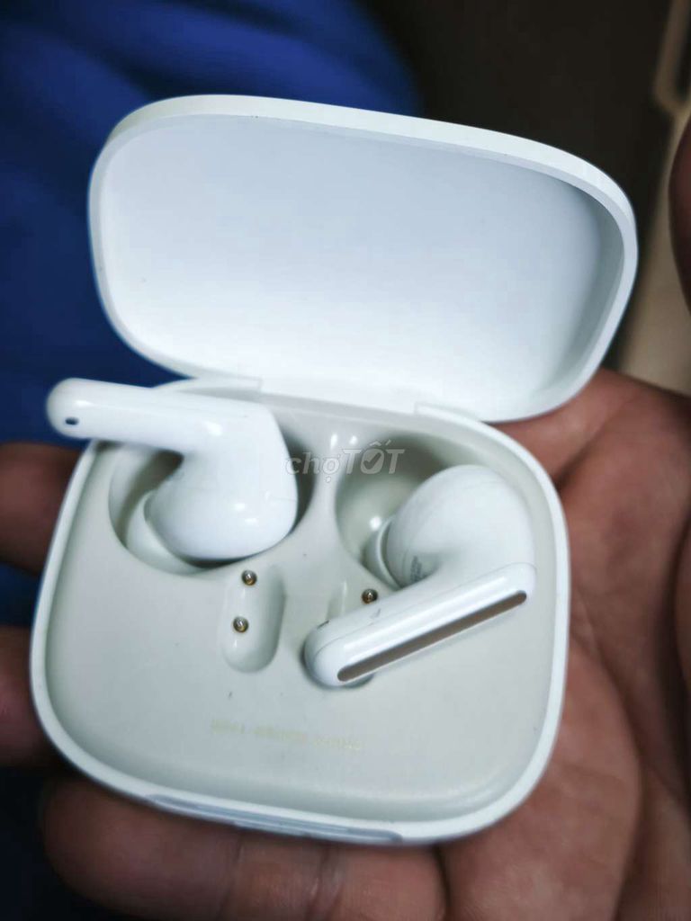 Tai nghe Xiaomi Redmi Buds 6 Trắng. Mua bán Tivi, Âm thanh tại Quận Bình Thuỷ Cần Thơ được đăng bởi ly ly hình 1