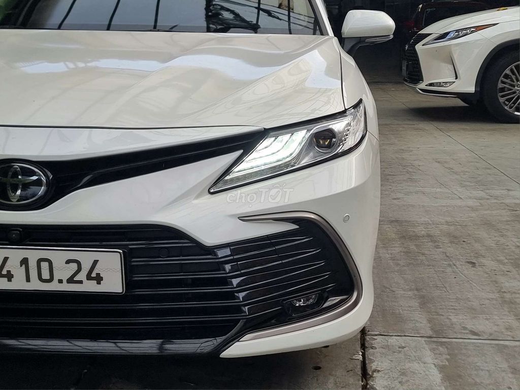 TOYOTA CAMRY 2.5Q MODEL 2022, ODO 5V6, HỖ TRỢ GÓP.. Mua bán Ô tô tại Thành phố Thủ Đức Tp Hồ Chí Minh được đăng bởi Đức Hưng Siêu thị ô tô Thủ Đức hình 4