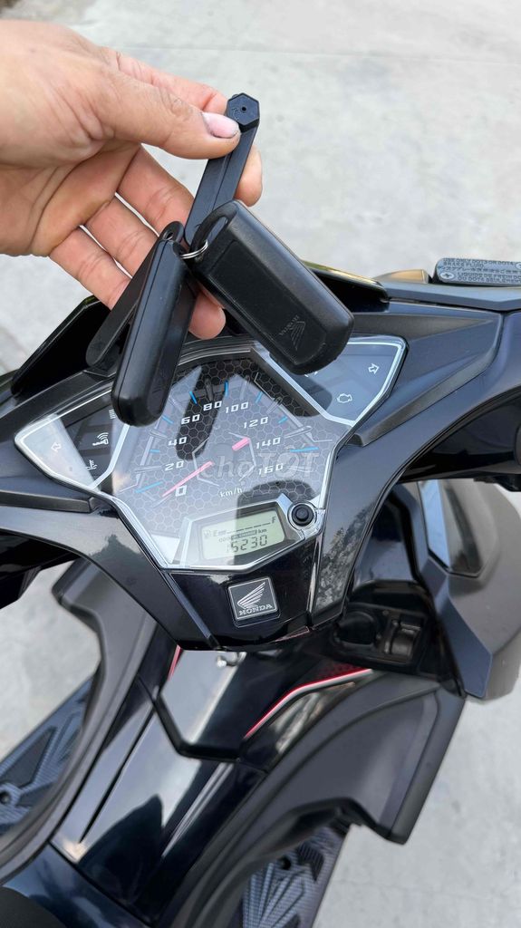 Honda Air Blade 2018, 10-летие, черный глянцевый