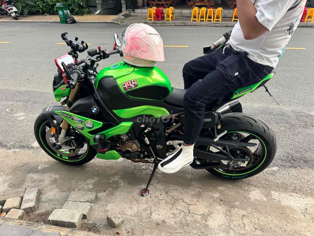 BMW S1000R 2021. Mua bán Xe máy tại Quận 7 Tp Hồ Chí Minh được đăng bởi Khắc Luân Hoàng hình 5