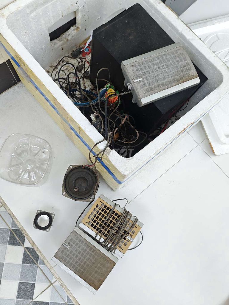 Loa Nanjin S-502 Đen, Xám. Mua bán Tivi, Âm thanh tại Thành phố Phan Thiết Bình Thuận được đăng bởi A.Tự hình 1