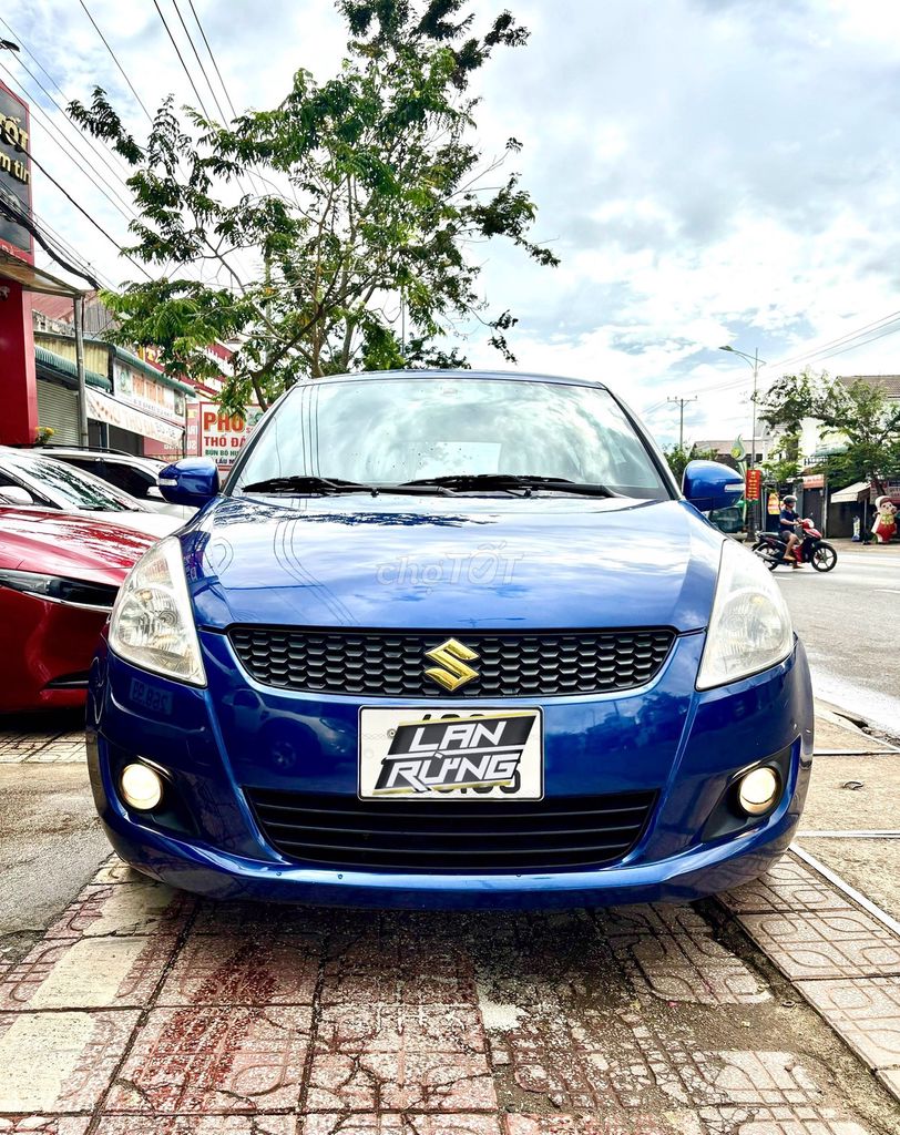 Suzuki Swift 2017 1.4 AT - 81000 km. Mua bán Ô tô tại Huyện Đức Trọng Lâm Đồng được đăng bởi Nguyễn Hữu Dự hình 3