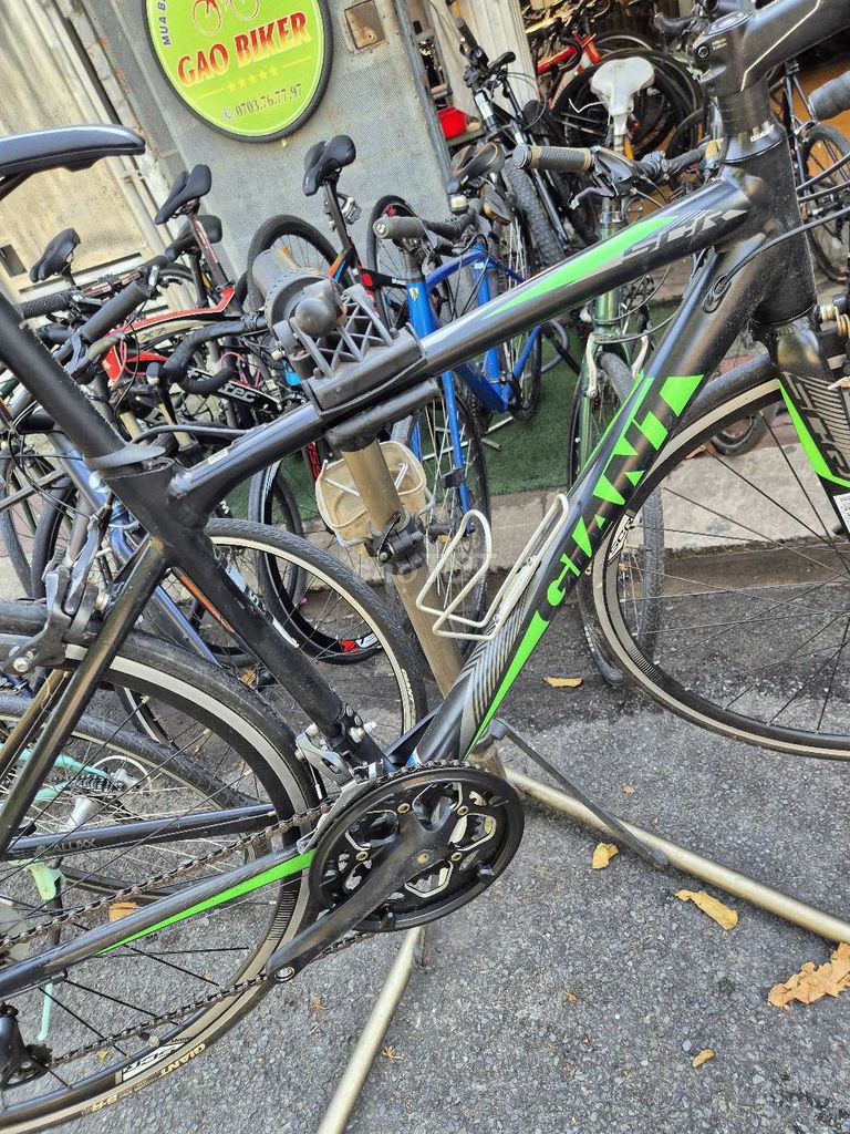 Cân bán xe giant scr 2 xe size s đi lươt mơi 90%. Mua bán Xe đạp tại Huyện Hóc Môn Tp Hồ Chí Minh được đăng bởi mr phát hình 3