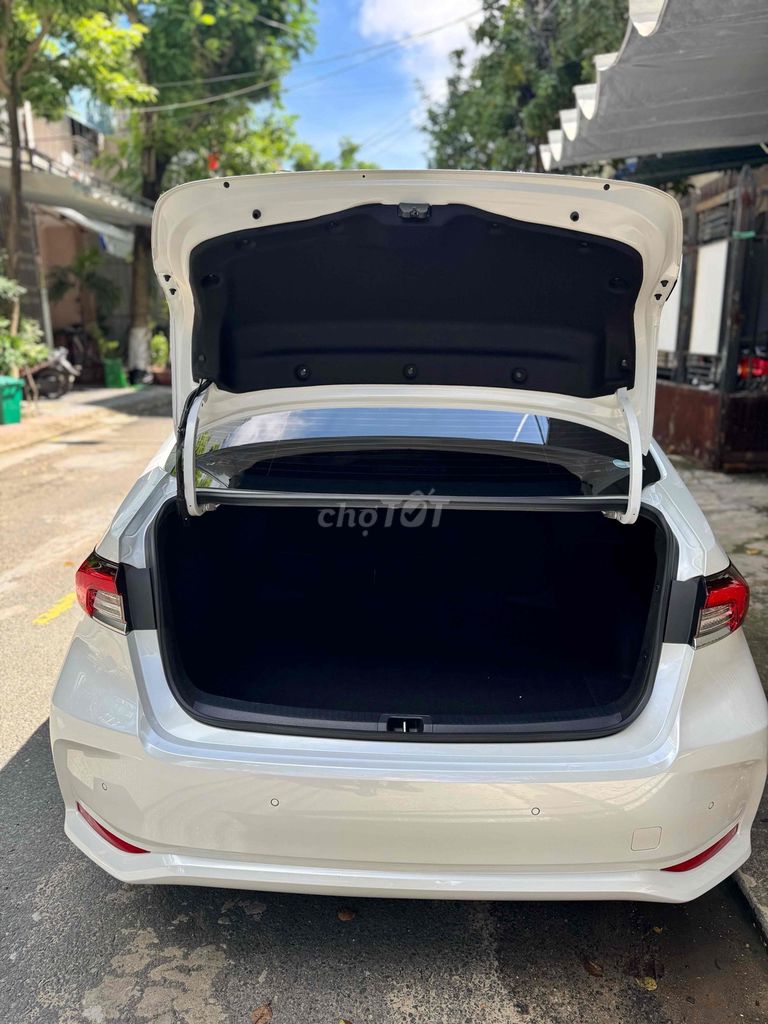 Toyota Corolla Altis 2025 1.8V - 4200 km nhập khâu. Mua bán Ô tô tại Quận Ngũ Hành Sơn Đà Nẵng được đăng bởi Vinh hình 16
