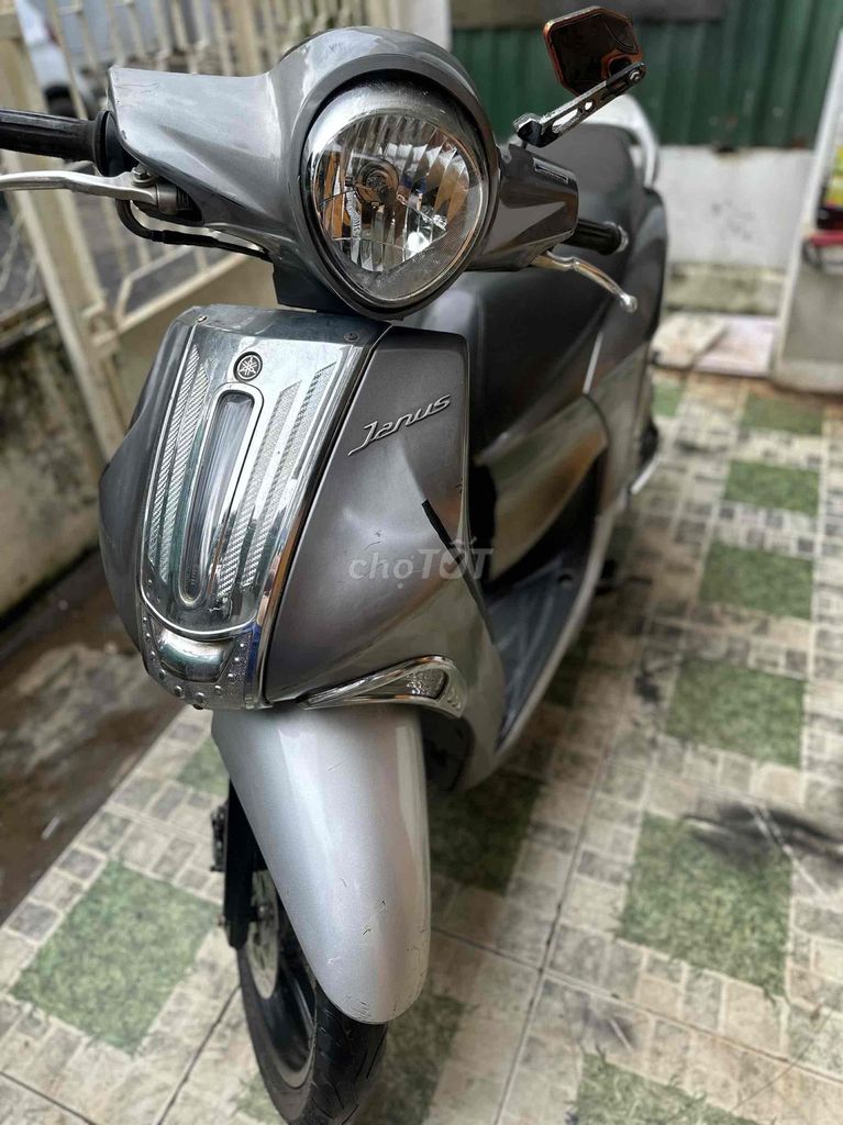 cần bán janus đẹp êm xe đời mời ngon rẻ chính chủ. Mua bán Xe máy tại Thành phố Buôn Ma Thuột Đắk Lắk được đăng bởi Phú Nguyễn hình 1