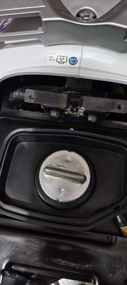 Honda SH Ý Trắng Xăng