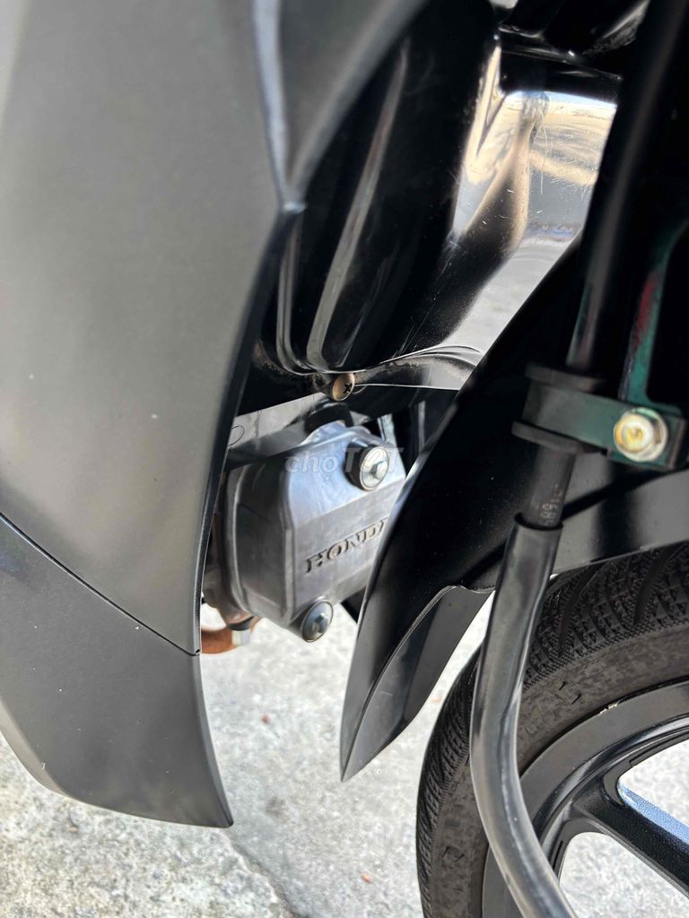 Honda Wave RSX FI Đen đỏ. Mua bán Xe máy tại Thị xã Bến Cát Bình Dương được đăng bởi xe máy trả góp tín nghĩa  hình 5