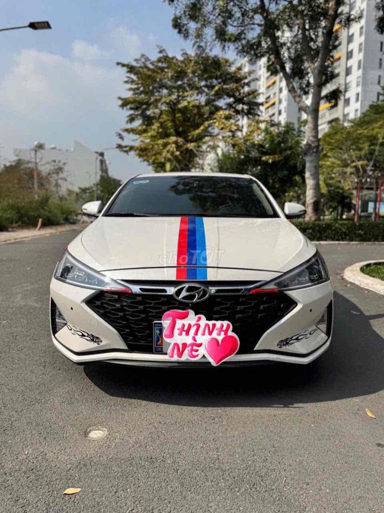 Hyundai Elantra 2022 2.0 AT Cao cấp - 49000 km