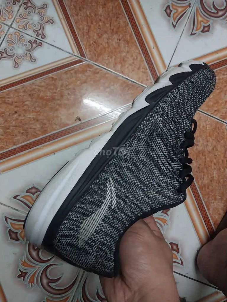 Giày Li-Ning chính hãng sz42. Mua bán Giày dép tại Quận Ngô Quyền Hải Phòng được đăng bởi Khanh Quoc hình 1