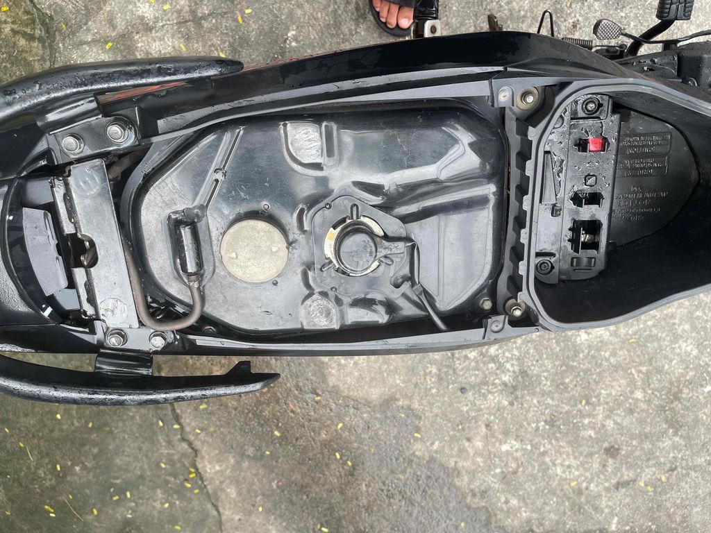 blade máy zin êm mạnh giấy tờ đầy đủ. Mua bán Xe máy tại Thành phố Dĩ An Bình Dương được đăng bởi kha nguyen  hình 6