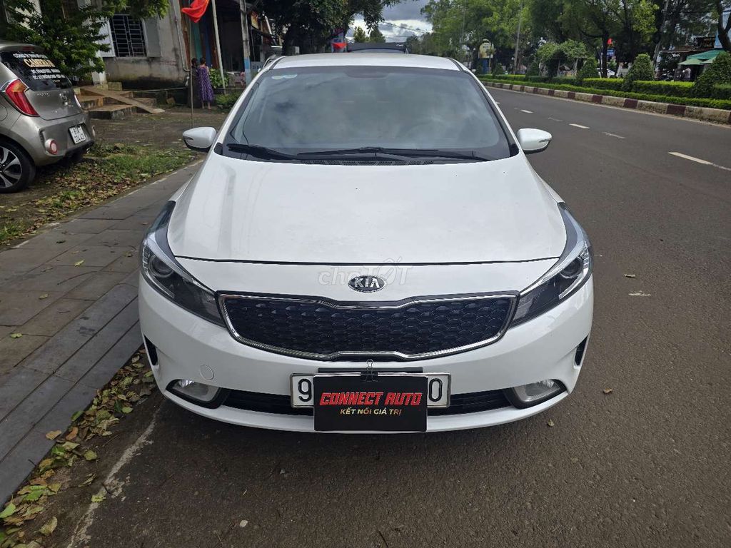 Connect Auto bán Kia Cerato 1.6 MT 2016. Mua bán Ô tô tại Thành phố Pleiku Gia Lai được đăng bởi Connect Auto hình 1