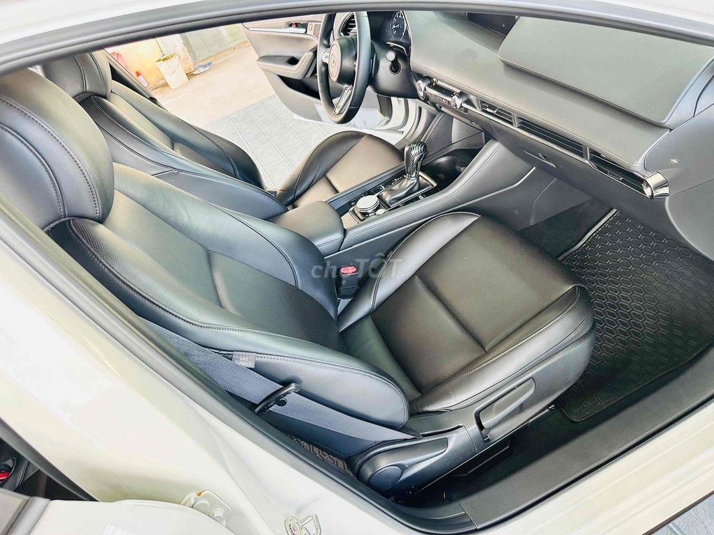 Mazda 3 2020 1.5L Luxury - 31000 km chỉ 498Tr. Mua bán Ô tô tại Huyện Bắc Tân Uyên Bình Dương được đăng bởi Ô Tô Quân Bồ Bình Dương hình 16