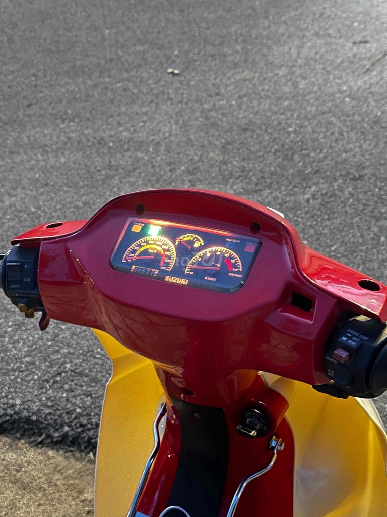 Xipo 98 đúng xe zin giấy zin gốc hải quan nha ae. Mua bán Xe máy tại Huyện Gò Công Đông Tiền Giang được đăng bởi Hien hình 6