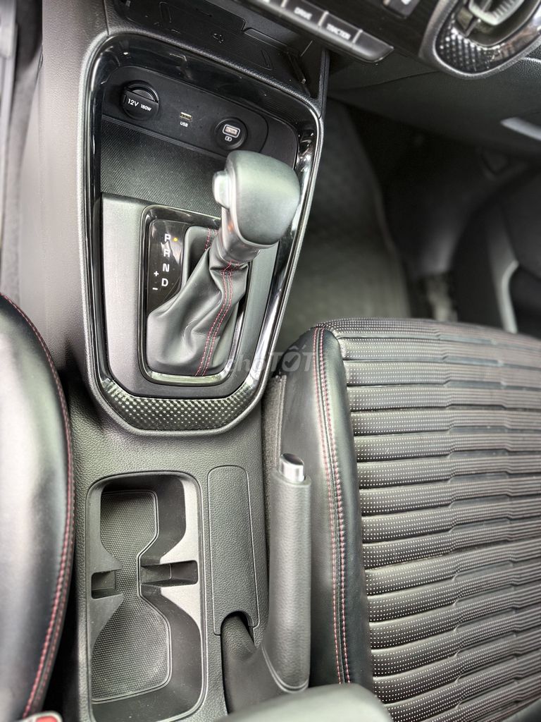 Kia Sonet 2022 Premium 1.5 AT - 52900 km. Mua bán Ô tô tại Thành phố Thủ Đức Tp Hồ Chí Minh được đăng bởi Hoàng Duy hình 10