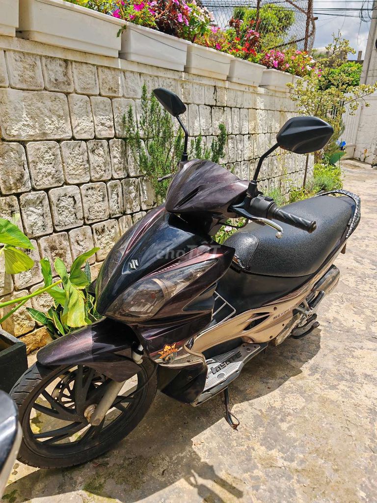 Suzuki Hayate đầu đèn Thái. Mua bán Xe máy tại Thành phố Đà Lạt Lâm Đồng được đăng bởi Ngô Hoàng Nam hình 1