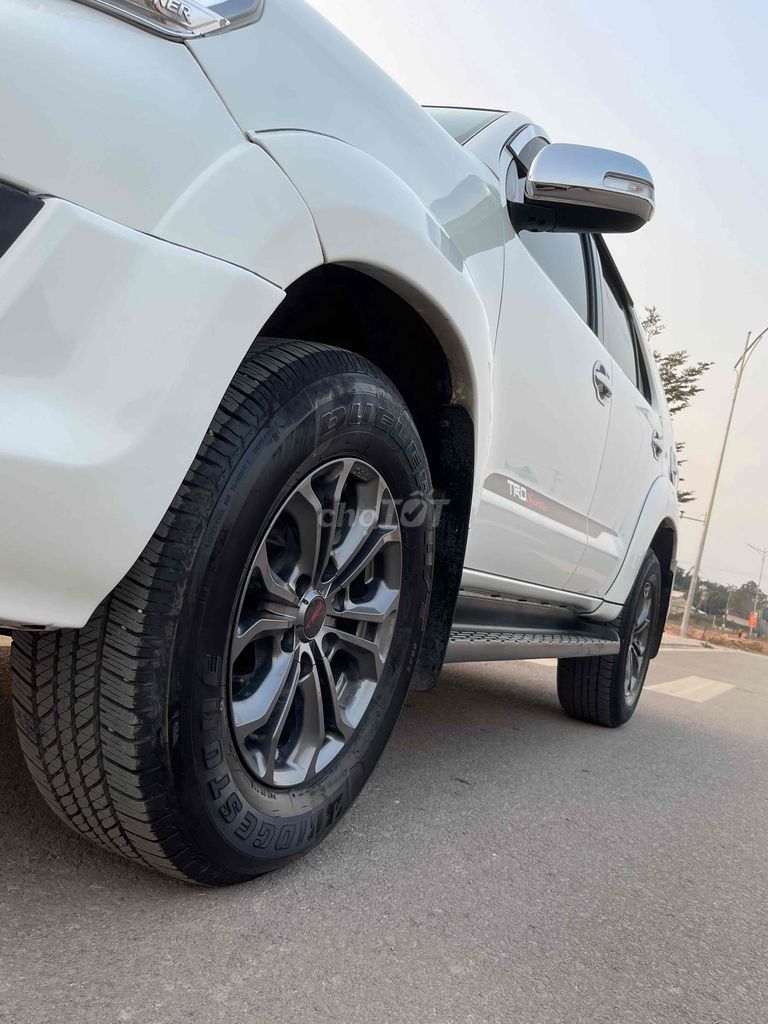 Toyota Fortuner 2014 - 125000 km