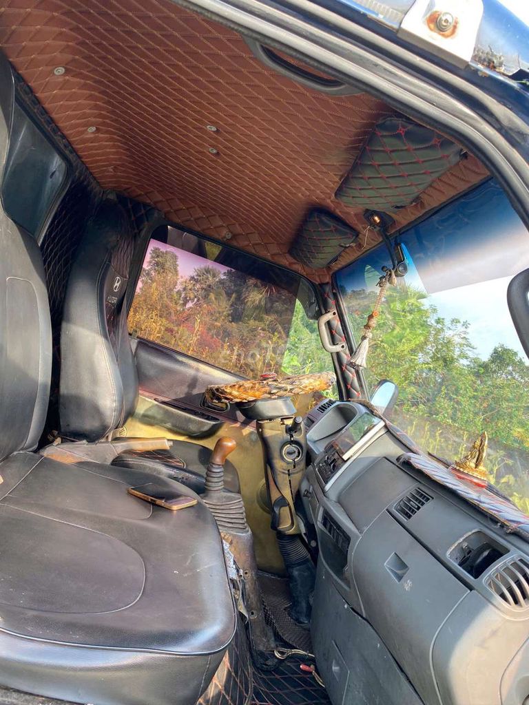 IZ49 2.3 tấn 2017. Mua bán Xe tải, xe ben tại Huyện Đức Hòa Long An được đăng bởi Huy Trần hình 4