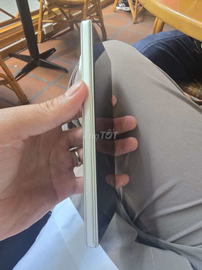 Vivo X Fold 5 Trắng. Mua bán Điện thoại tại Quận 3 Tp Hồ Chí Minh được đăng bởi Phạm Hùng hình 1