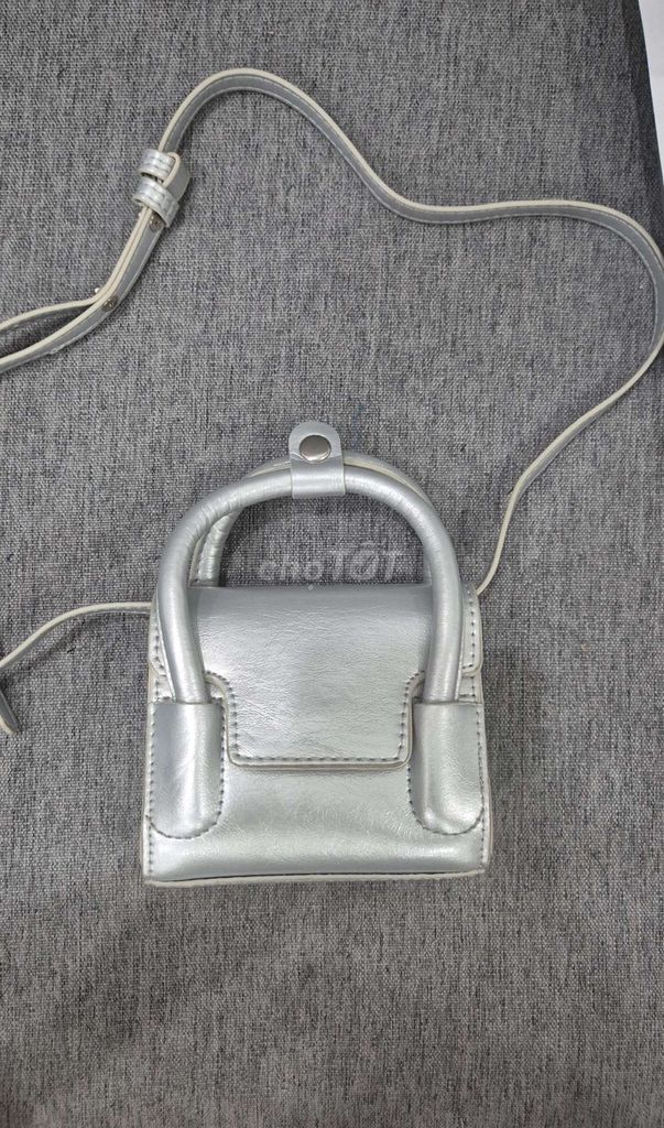 Túi đeo chéo Nữ bản dupe Find Kapoor Marty Bag 12. Mua bán Túi xách tại Quận Đống Đa Hà Nội được đăng bởi Nguyễn Trang Nhung hình 1