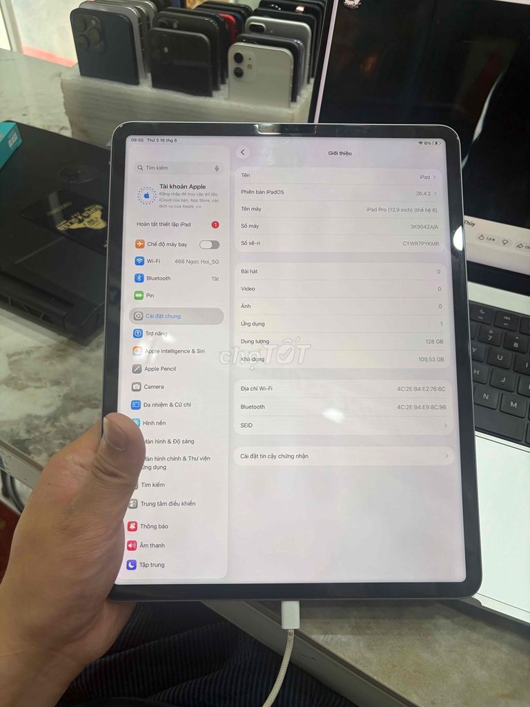 Apple iPad Pro M2 12.9 inch Wifi Bạc. Mua bán Máy tính bảng tại Huyện Thanh Trì Hà Nội được đăng bởi Đoàn Xuân Tùng hình 1