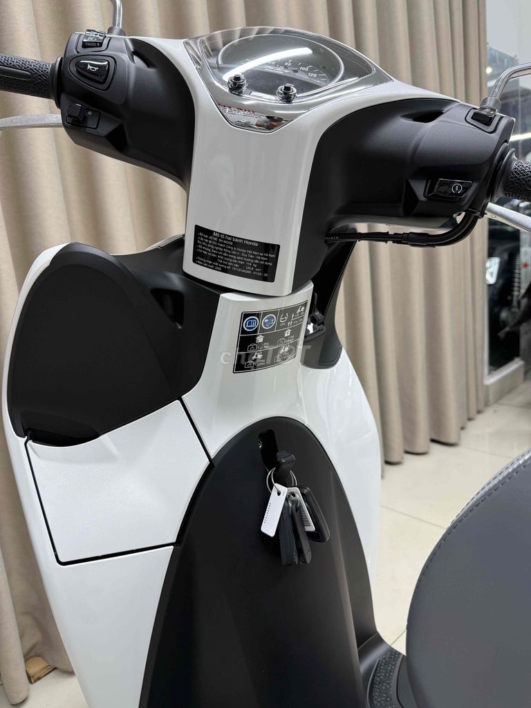 SH mode vừa bấm biển xong mới 100%. Mua bán Xe máy tại Quận Thanh Khê Đà Nẵng được đăng bởi THẾ MẪN CHUYÊN XE LƯỚT CÓ BÁN TRẢ GÓP  hình 12