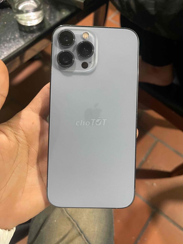 Apple iPhone 13 Pro Max Xám. Mua bán Điện thoại tại Thành phố Thái Bình Thái Bình được đăng bởi Phạm Đức Thảnh hình 1