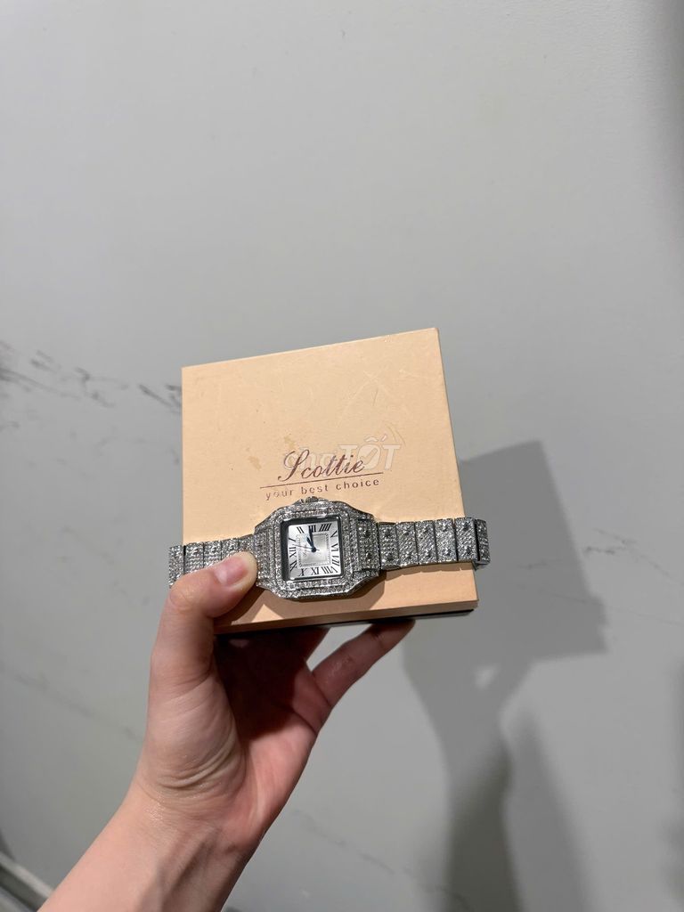 Đồng hồ nữ Scottie mặt vuông full đá SC 9127. Mua bán Đồng hồ tại Quận 7 Tp Hồ Chí Minh được đăng bởi Quan Tran hình 1