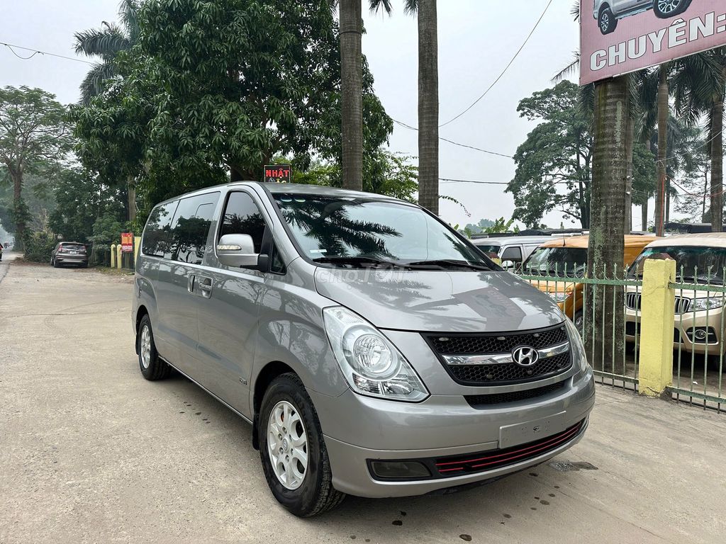 Hyundai Grand Starex 2008 AT - 12000 km. Mua bán Ô tô tại Huyện Đông Anh Hà Nội được đăng bởi siêu thị ô tô Nhật Bắc hình 2