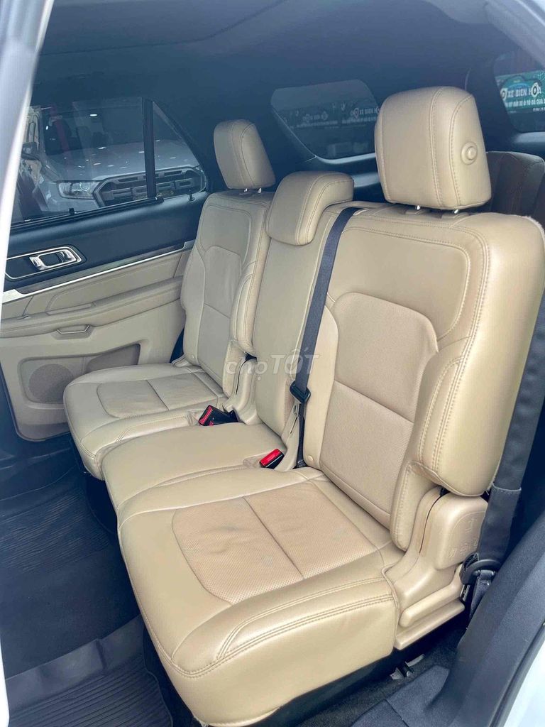 Ford Explorer 2017 - 91000 km. Mua bán Ô tô tại Thành phố Biên Hòa Đồng Nai được đăng bởi Chien Phan hình 20