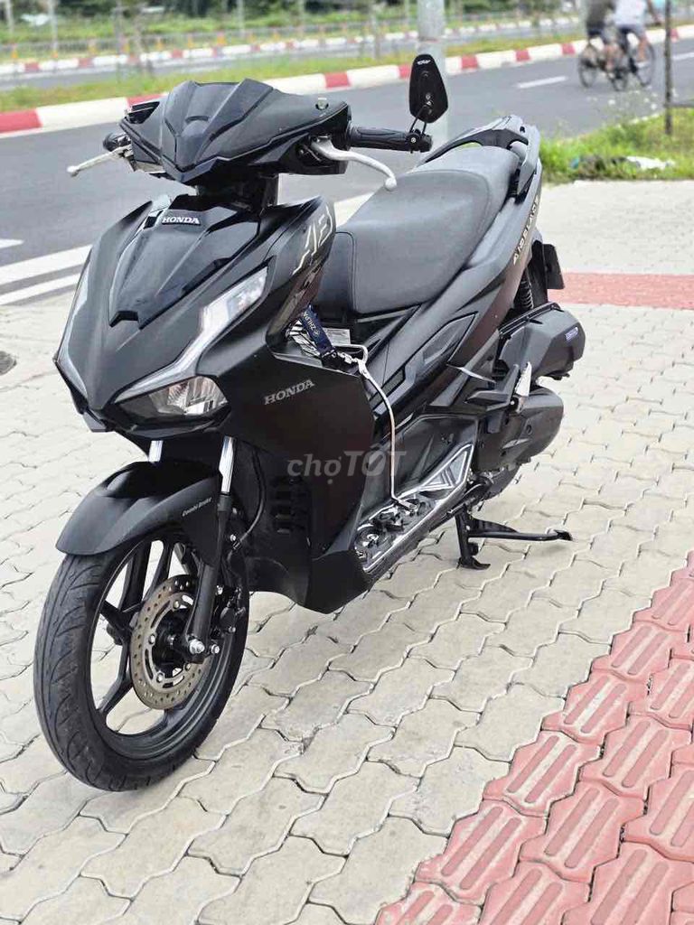 AIR BLADE 4 Val 125 - BSTP SỐ VÍP Tứ Quý 55556 .. Mua bán Xe máy tại Quận Bình Tân Tp Hồ Chí Minh được đăng bởi Xe Máy Giá Rẻ SG  hình 1