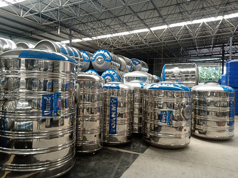 Bồn nước Toàn Mỹ 1000 lít Inox Nằm. Mua bán Nội thất, đồ gia dụng khác tại Huyện Hớn Quản Bình Phước được đăng bởi Nguyễn Thiên Phúc hình 1