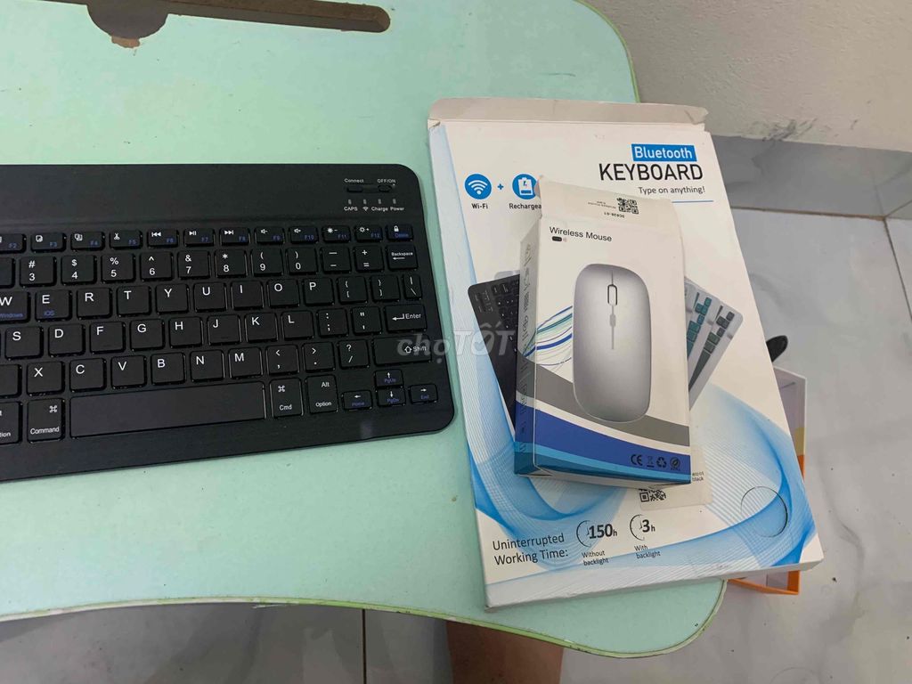 Bàn phím và chuột không dây Bluetooth Đen Mới. Mua bán Phụ kiện (Màn hình, Chuột...) tại Huyện Khoái Châu Hưng Yên được đăng bởi Lưu Trí Trường hình 1