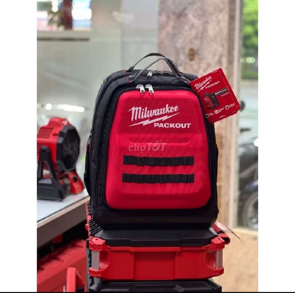 Balo Milwaukee 8301 Đỏ Đen Mới. Mua bán Túi xách tại Quận Sơn Trà Đà Nẵng được đăng bởi Huy Nguyễn hình 1