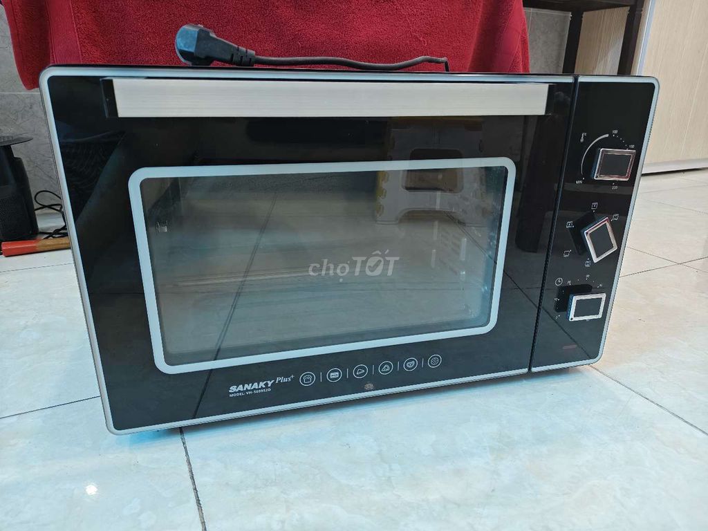 Lò nướng Sanaky VH-5099S2D 50 lít đủ phụ kiện.. Mua bán Bếp, lò, đồ điện nhà bếp tại Quận Phú Nhuận Tp Hồ Chí Minh được đăng bởi Tri poco hình 1
