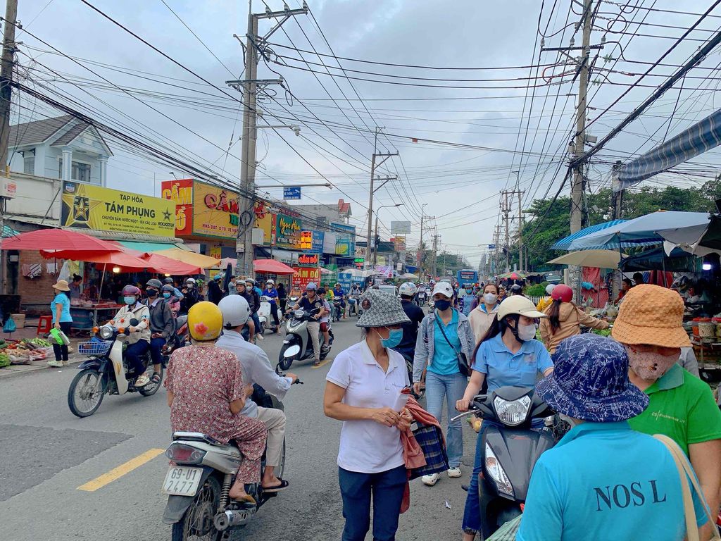 Hàng Ngộp Hẽm Văn Phương, Thạnh Phú - Tân Triều. Mua bán đất tại Huyện Vĩnh Cửu Đồng Nai được đăng bởi Nguyễn Long hình 2