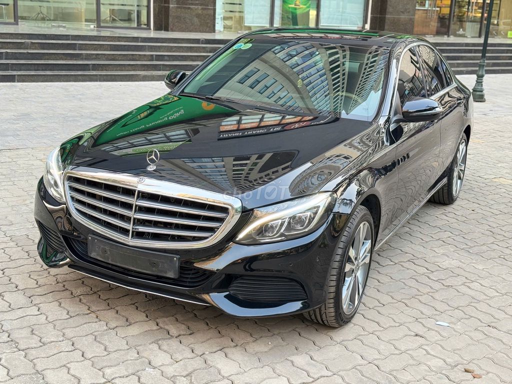 Mercedes-Benz C250 Exclusive 2018 Đen. Mua bán Ô tô tại Quận Thanh Xuân Hà Nội được đăng bởi Nguyễn Tuấn Hoàng hình 9