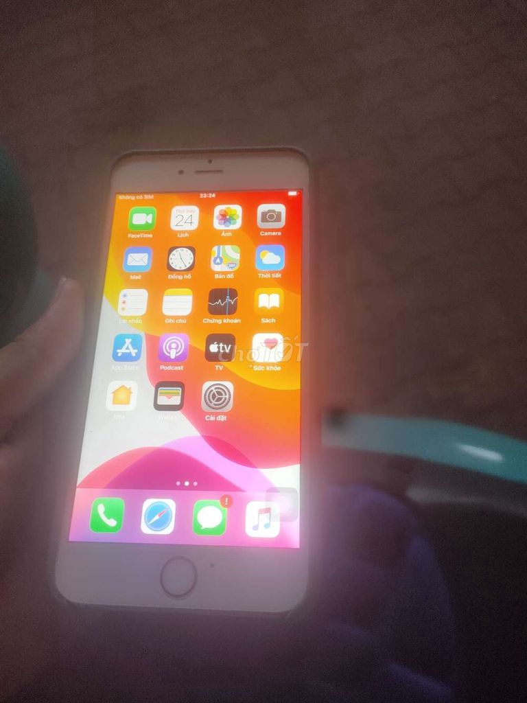 Apple iPhone 6s Plus 16GB Trắng Đã qua sử dụng. Mua bán Điện thoại tại Quận Bình Tân Tp Hồ Chí Minh được đăng bởi Khang Nguyen hình 1