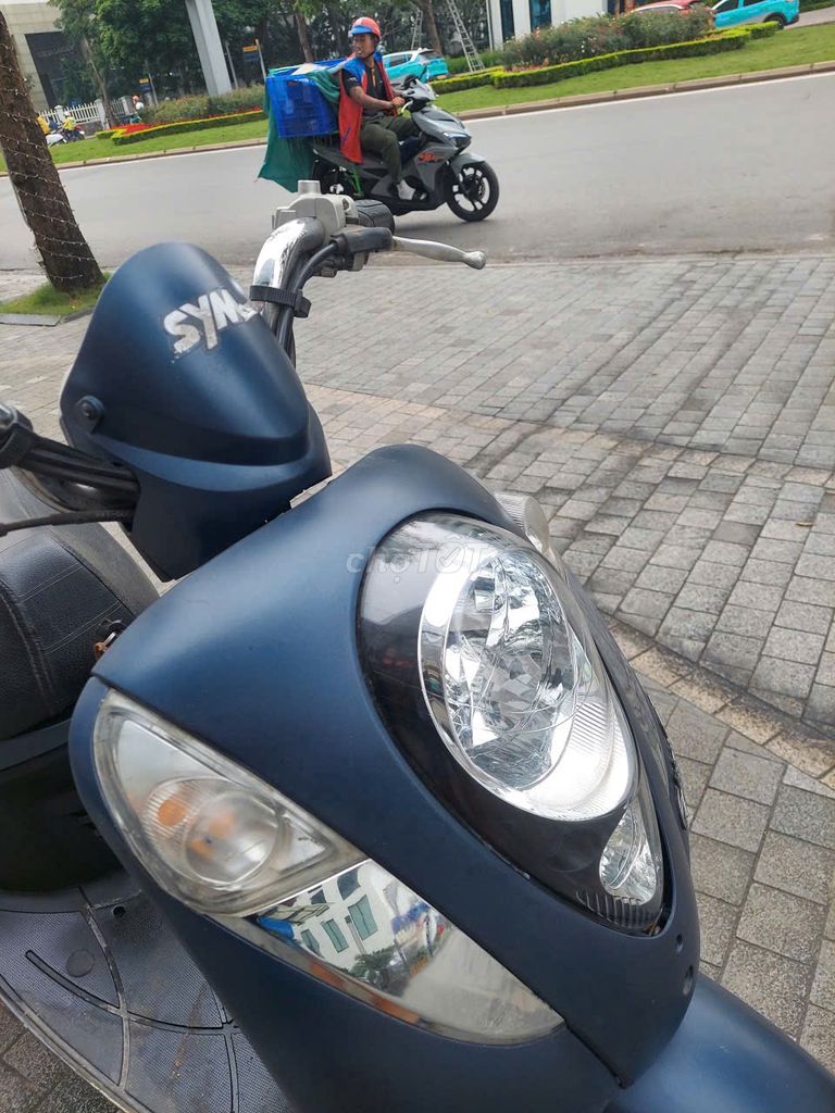 Bán e Hon da Elit 50cc mầu xanh. Mua bán Xe máy tại Quận Hoàng Mai Hà Nội được đăng bởi Xúy hình 3
