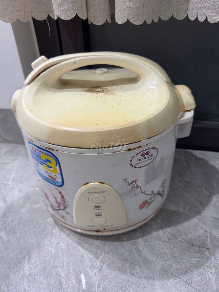 Nồi cơm điện Sharp 1.8L Trắng đã sử dụng. Mua bán Bếp, lò, đồ điện nhà bếp tại Quận Sơn Trà Đà Nẵng được đăng bởi Quang Lê hình 1