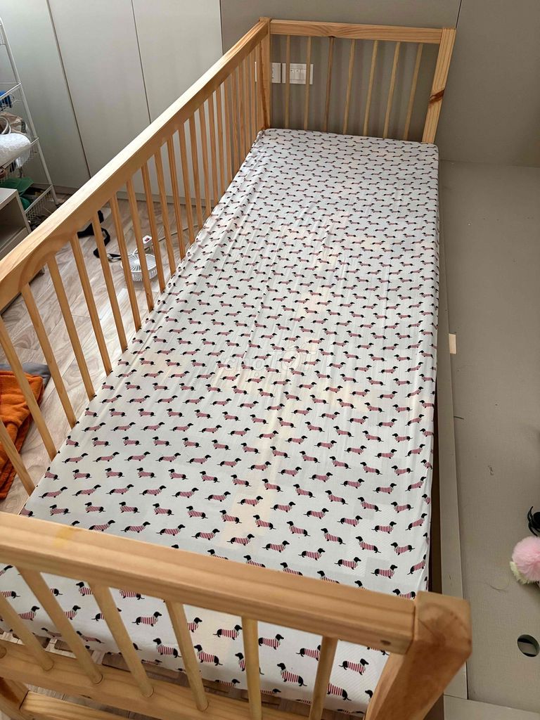 Giường ghép Gỗ 2m x 70cm x 81cm 90% mới. Mua bán Giường, chăn ga gối nệm tại Quận Bắc Từ Liêm Hà Nội được đăng bởi Ngô Thu Thuỷ hình 1