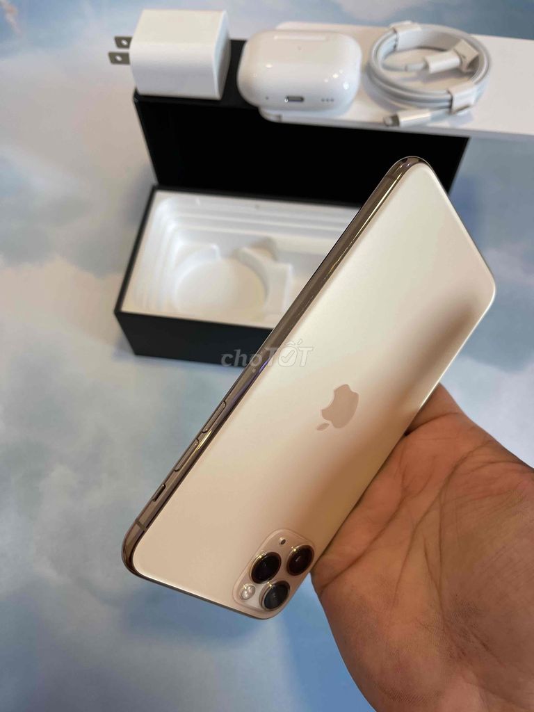 iPhone 11 Pro Max 256G Gold QTế Zin Đét Pin Zin94%. Mua bán Điện thoại tại Quận 1 Tp Hồ Chí Minh được đăng bởi Hủ Vàng Tài Lộc hình 5