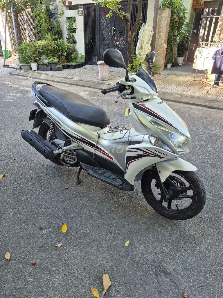 Thanh lí AB Fi, giấy tờ đầy đủ. Giá 8tr500. Mua bán Xe máy tại Quận Cẩm Lệ Đà Nẵng được đăng bởi Cuong hình 5