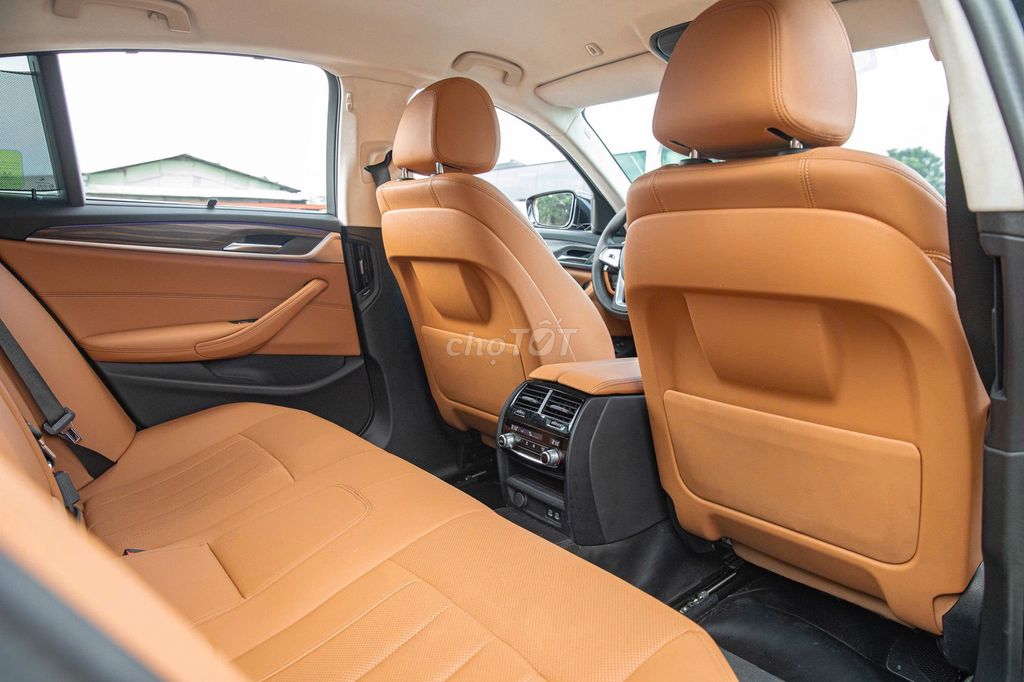 BMW 520I LUXURY LINE 2024. Mua bán Ô tô tại Quận Gò Vấp Tp Hồ Chí Minh được đăng bởi Đoàn Thuận hình 20