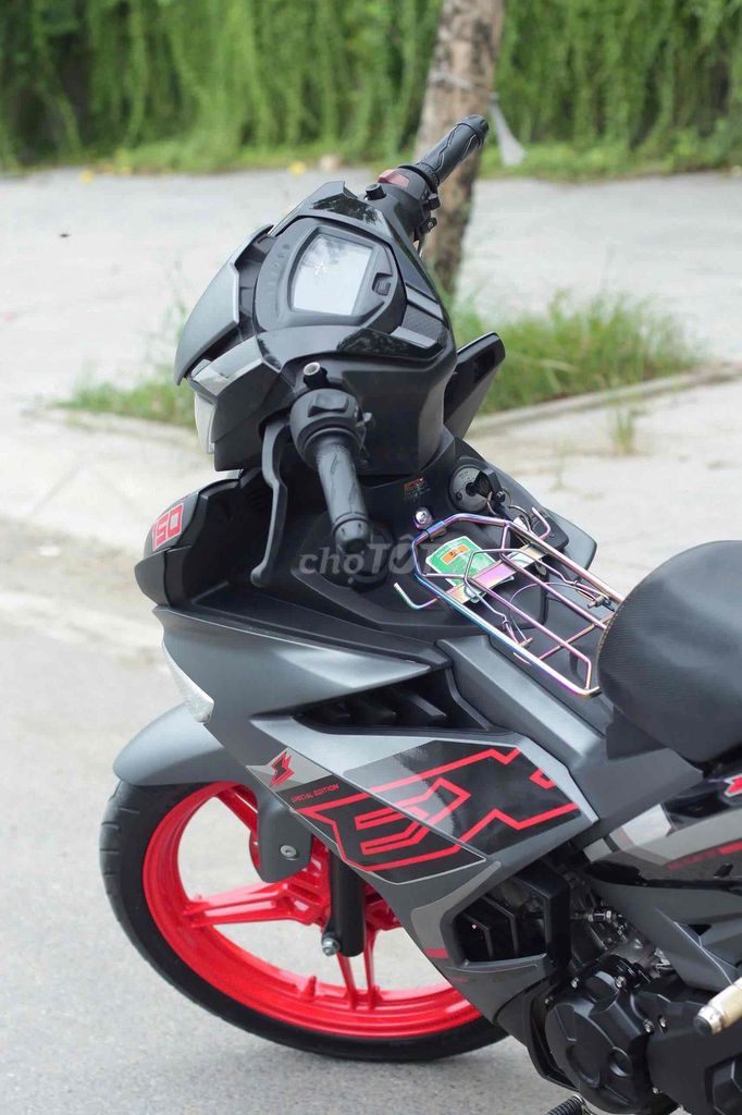 chào bán ex đèn led 2021, mới 99%. Mua bán Xe máy tại Quận Nam Từ Liêm Hà Nội được đăng bởi Thành hình 5